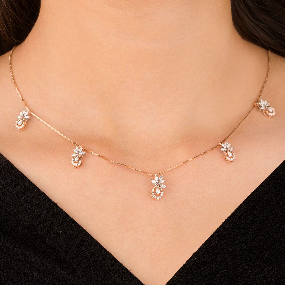 18K Two Tone Gold Diamond Necklace - 0.812ct VVS-EF