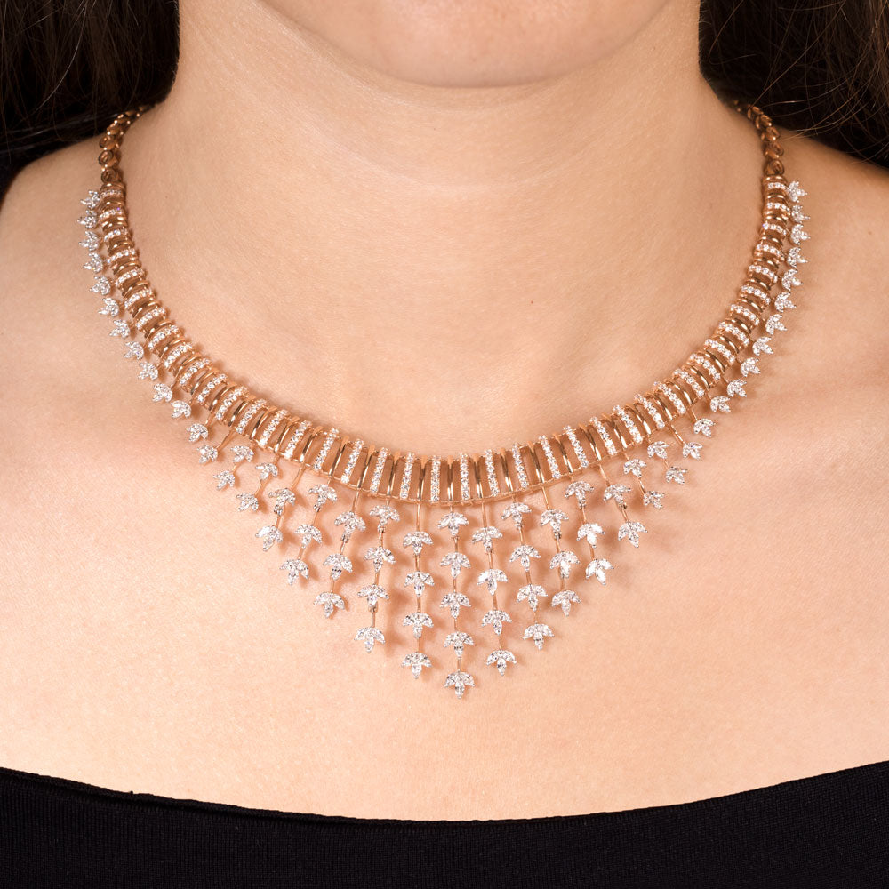 18K Two Tone Gold Diamond Necklace - 8.122ct VVS-EF