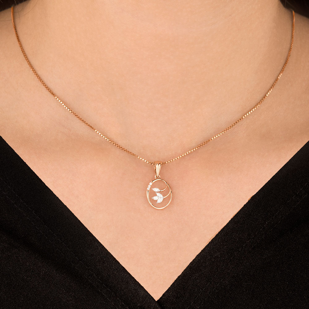 18K Two Tone Gold Diamond Pendant - 0.102ct VVS-EF
