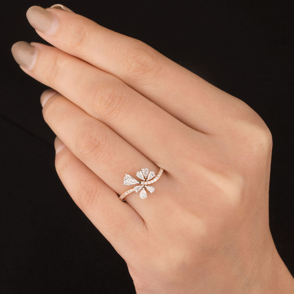 18K Two Tone Gold Diamond Ring - 0.499ct VVS-VS-EF