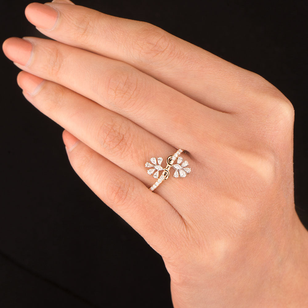18K Two Tone Gold Diamond Ring - 0.425ct VVS-EF