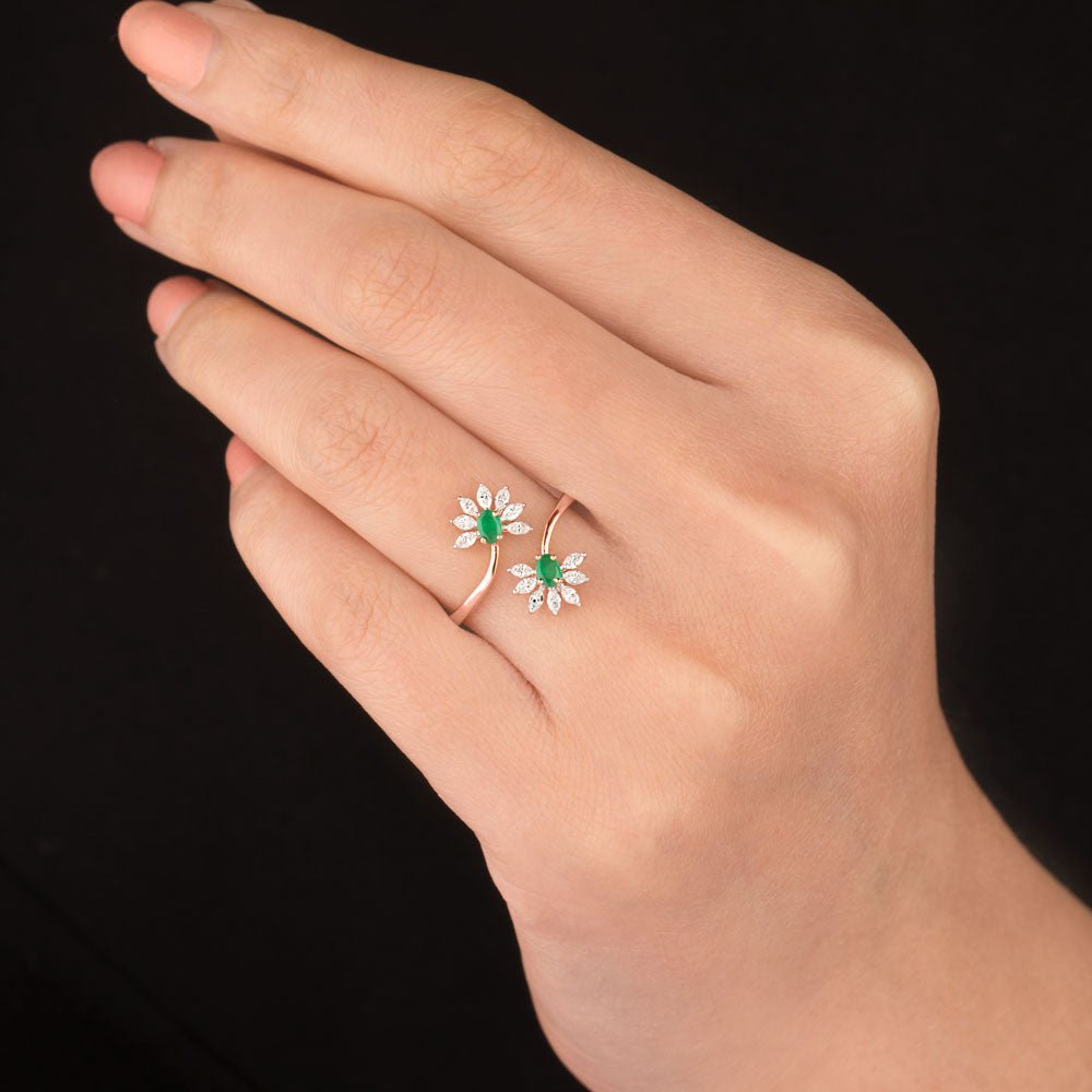 18K Two Tone Gold Diamond Ring - 0.256ct VVS-EF with Colour Stones