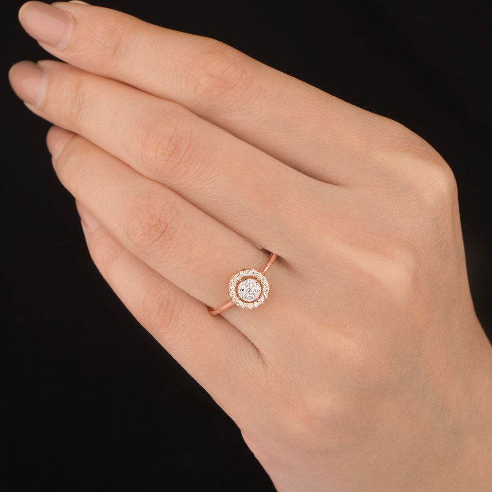 18K Two Tone Gold Diamond Ring - 0.219ct VVS-VS-EF