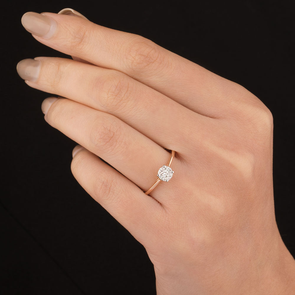 18K Two Tone Gold Diamond Ring - 0.182ct VVS-EF