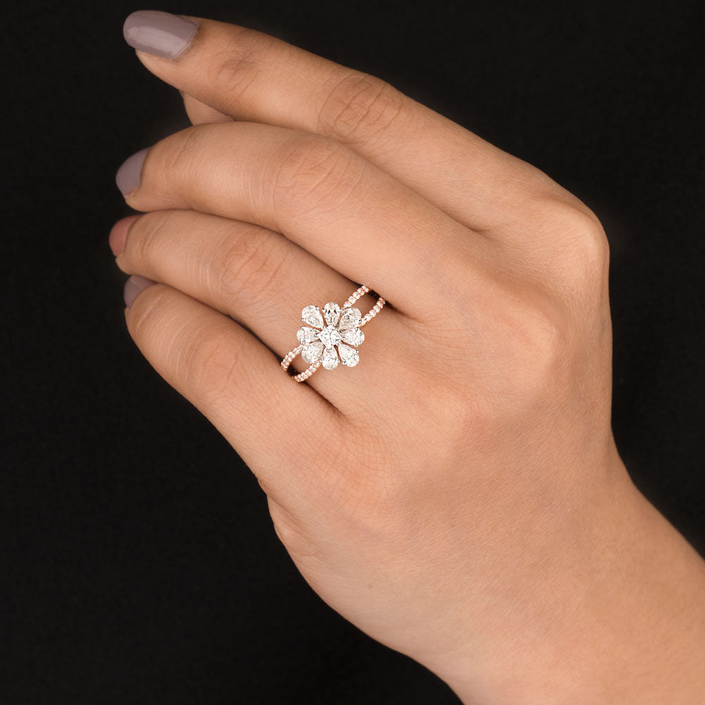 18K Two Tone Gold Diamond Ring - 1.3ct VVS-VS-EF