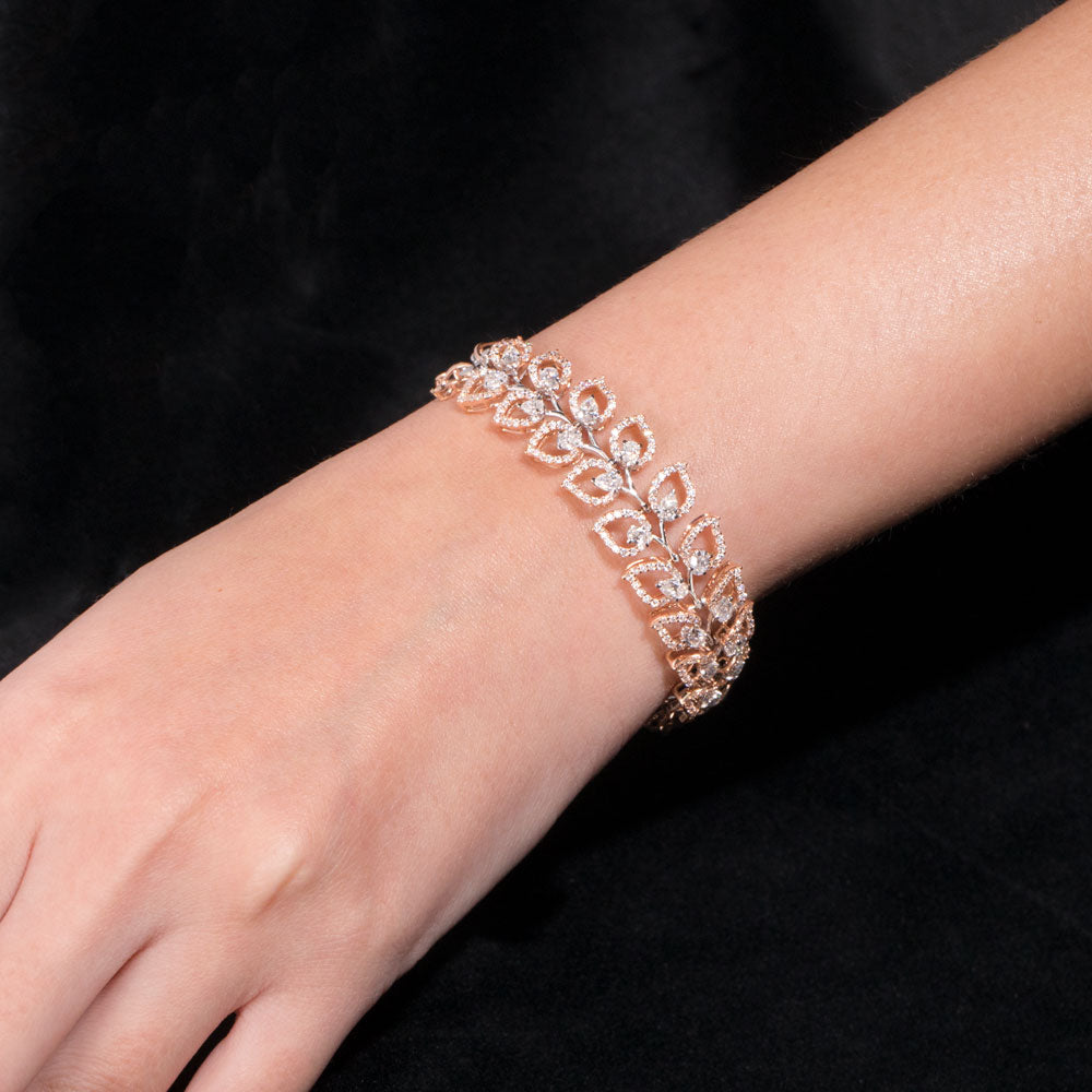 18K Two Tone Gold Diamond Bracelet - 3.214ct VS-SI-EF