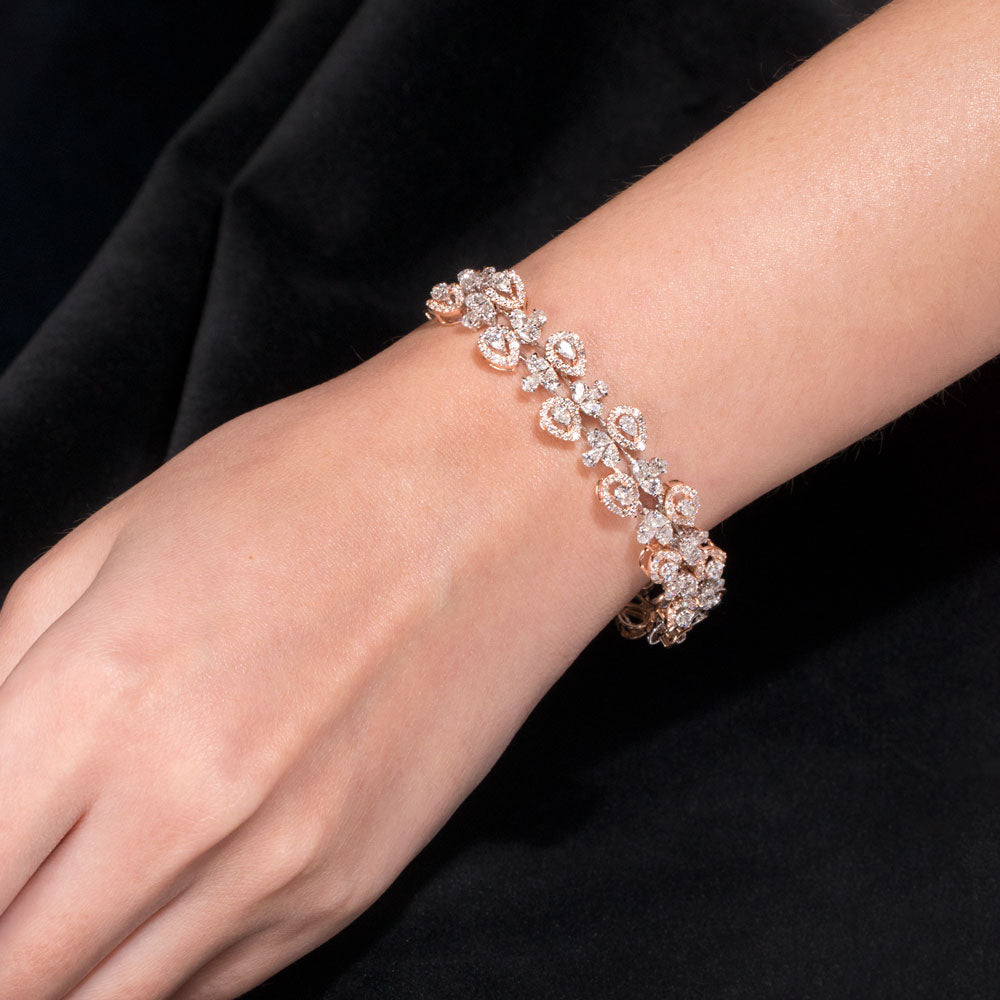 18K Two Tone Gold Diamond Bracelet - 2.62ct VVS-VS-GH