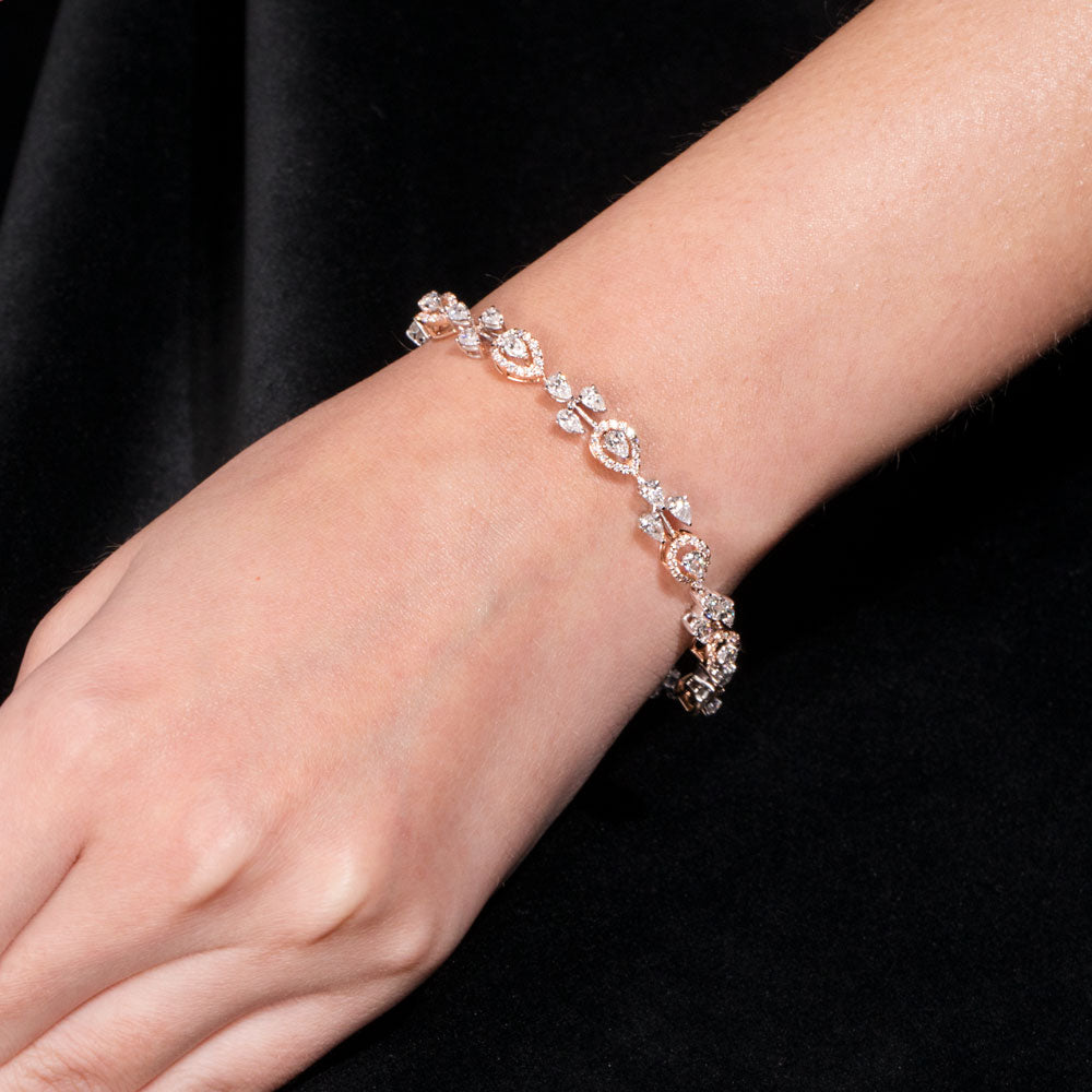 18K Two Tone Gold Diamond Bracelet - 2.714ct VVS-VS-EF