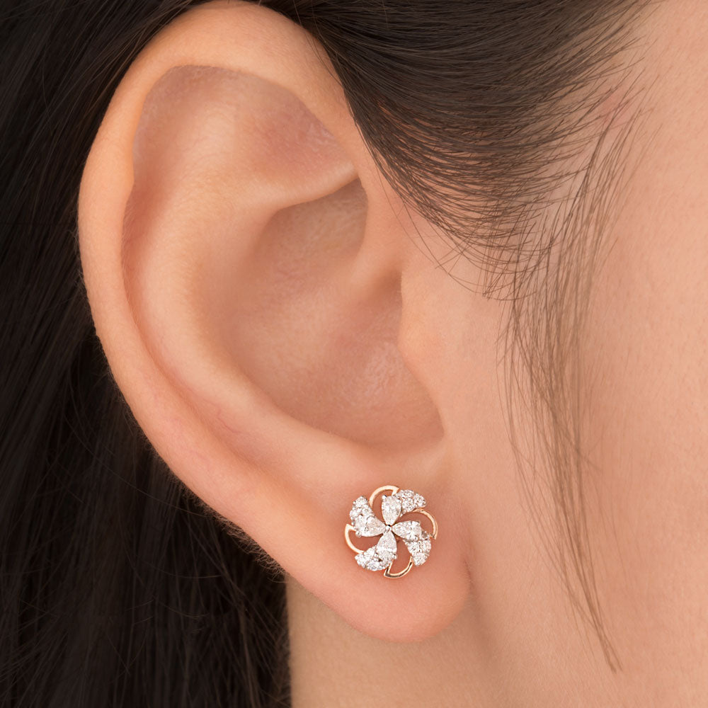 18K Two Tone Gold Diamond Earrings - 0.403ct VVS-VS-EF