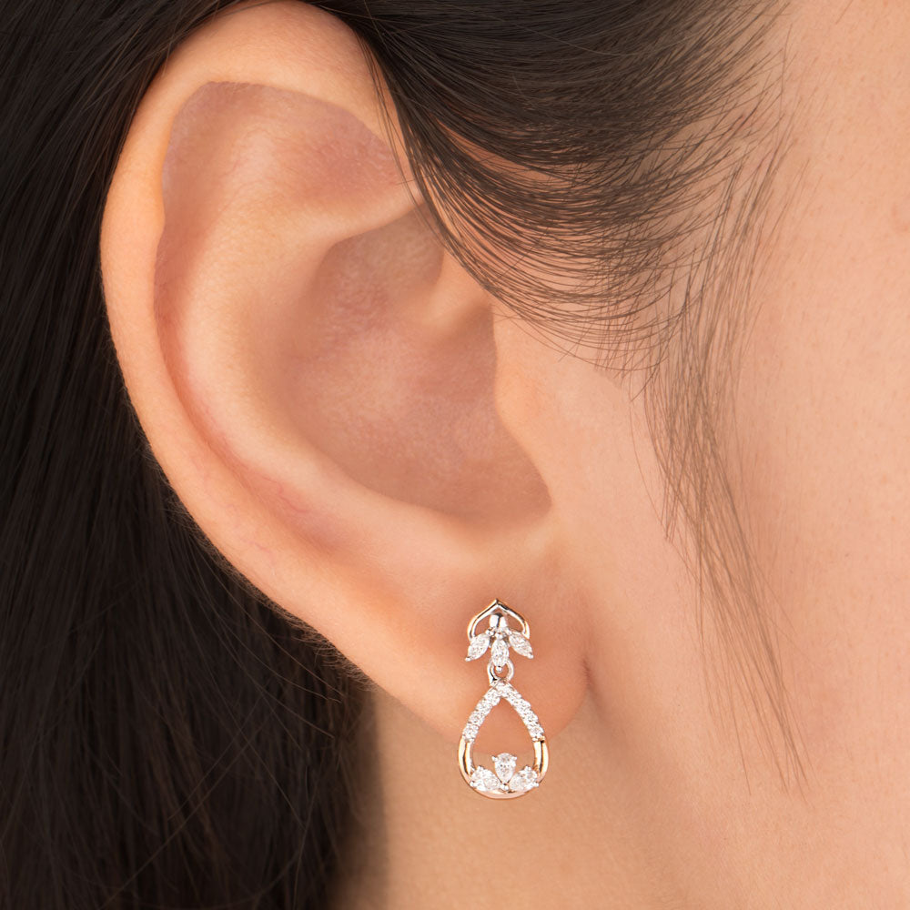 18K Two Tone Gold Diamond Earrings - 0.349ct VVS-VS-EF