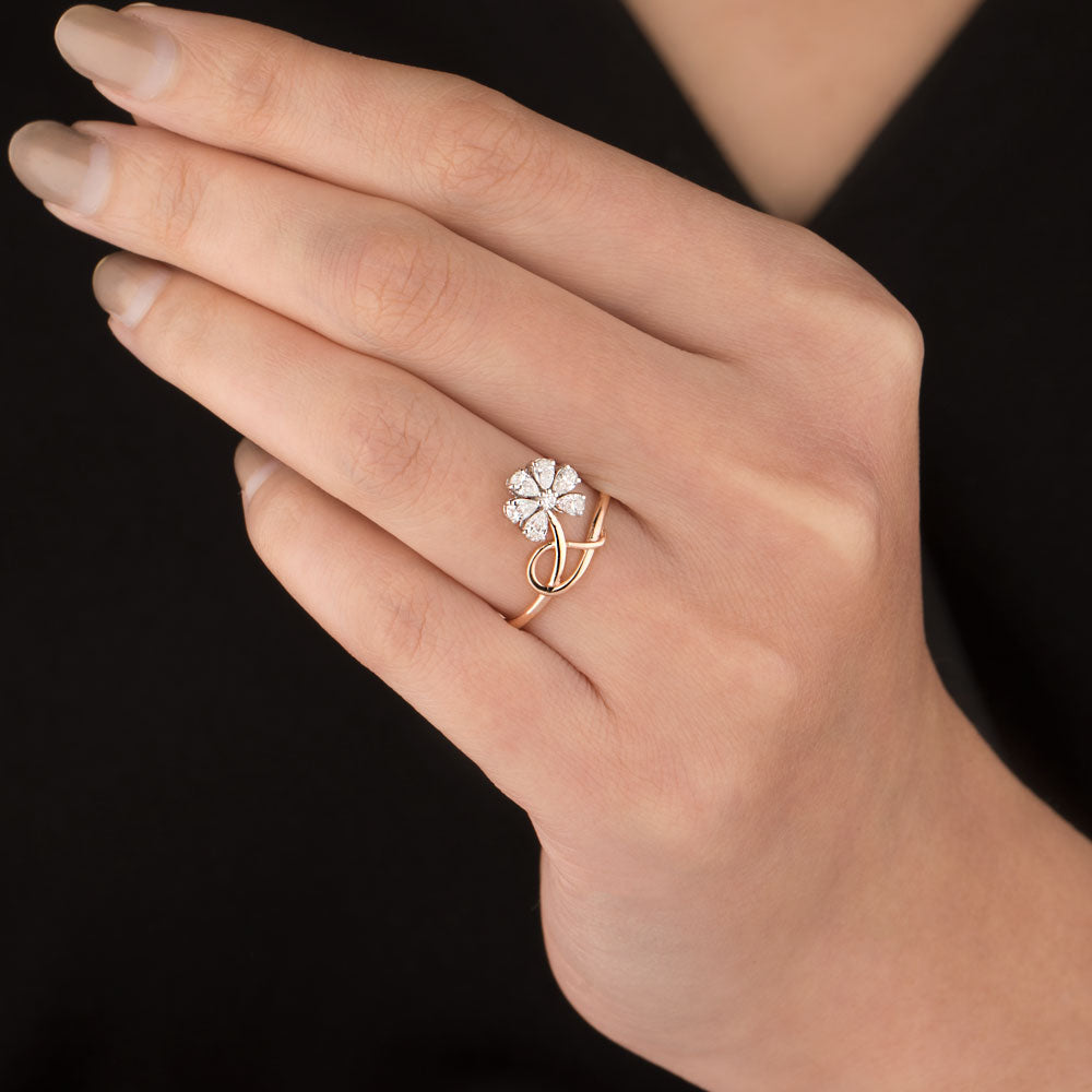 18K Two Tone Gold Diamond Ring - 0.354ct VVS-VS-EF