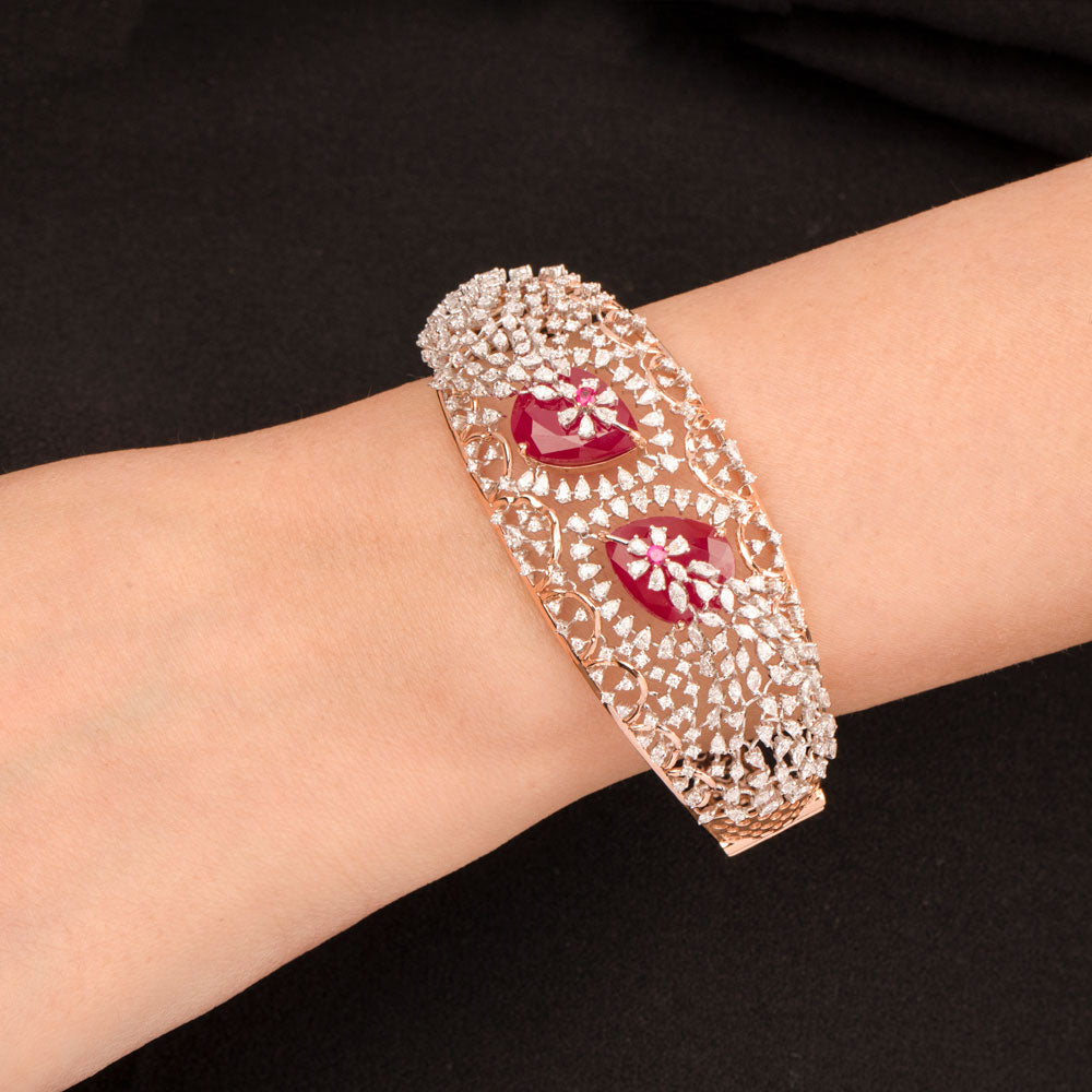 18K Two Tone Gold Diamond Kada - 3.66ct VVS-EF with Colour Stones