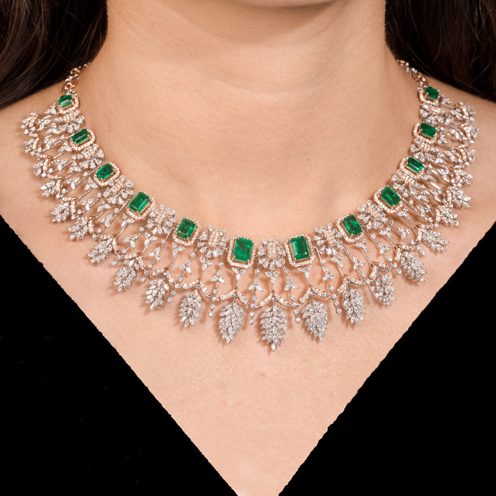 18K Two Tone Gold Diamond Necklace - 15.32ct VVS-EF with Colour Stones