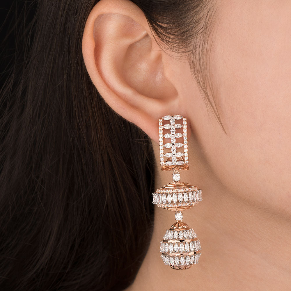 18K Two Tone Gold Diamond Earrings - 7.18ct VVS-EF