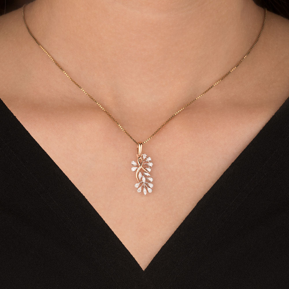 18K Two Tone Gold Diamond Pendant - 0.57ct VVS-EF
