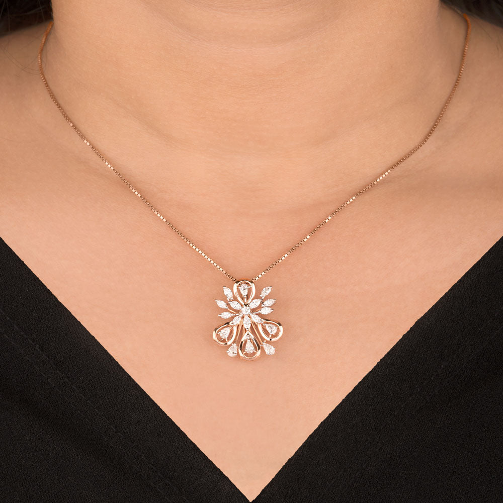 18K Two Tone Gold Diamond Pendant - 0.83ct VVS-EF