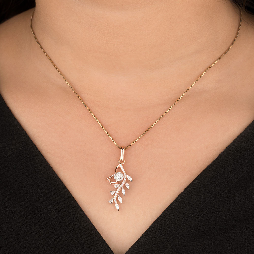 18K Two Tone Gold Diamond Pendant - 0.47ct VVS-EF