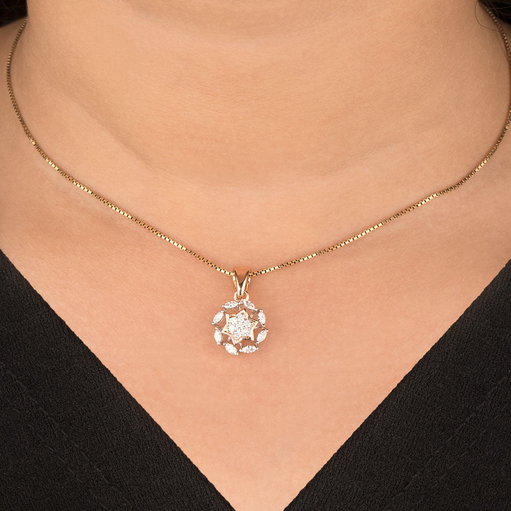 18K Two Tone Gold Diamond Pendant - 0.36ct VVS-VS-EF