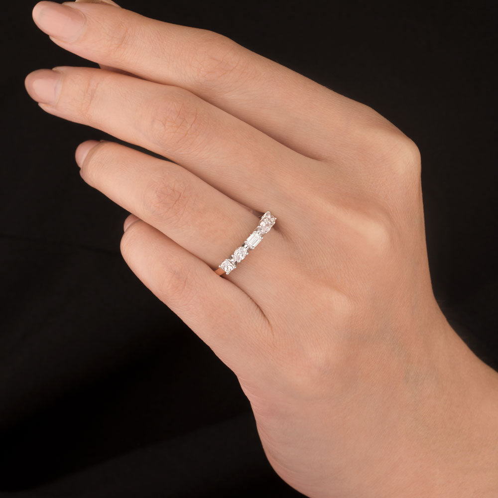 18K Two Tone Gold Diamond Ring - 0.49ct VS-SI-EF