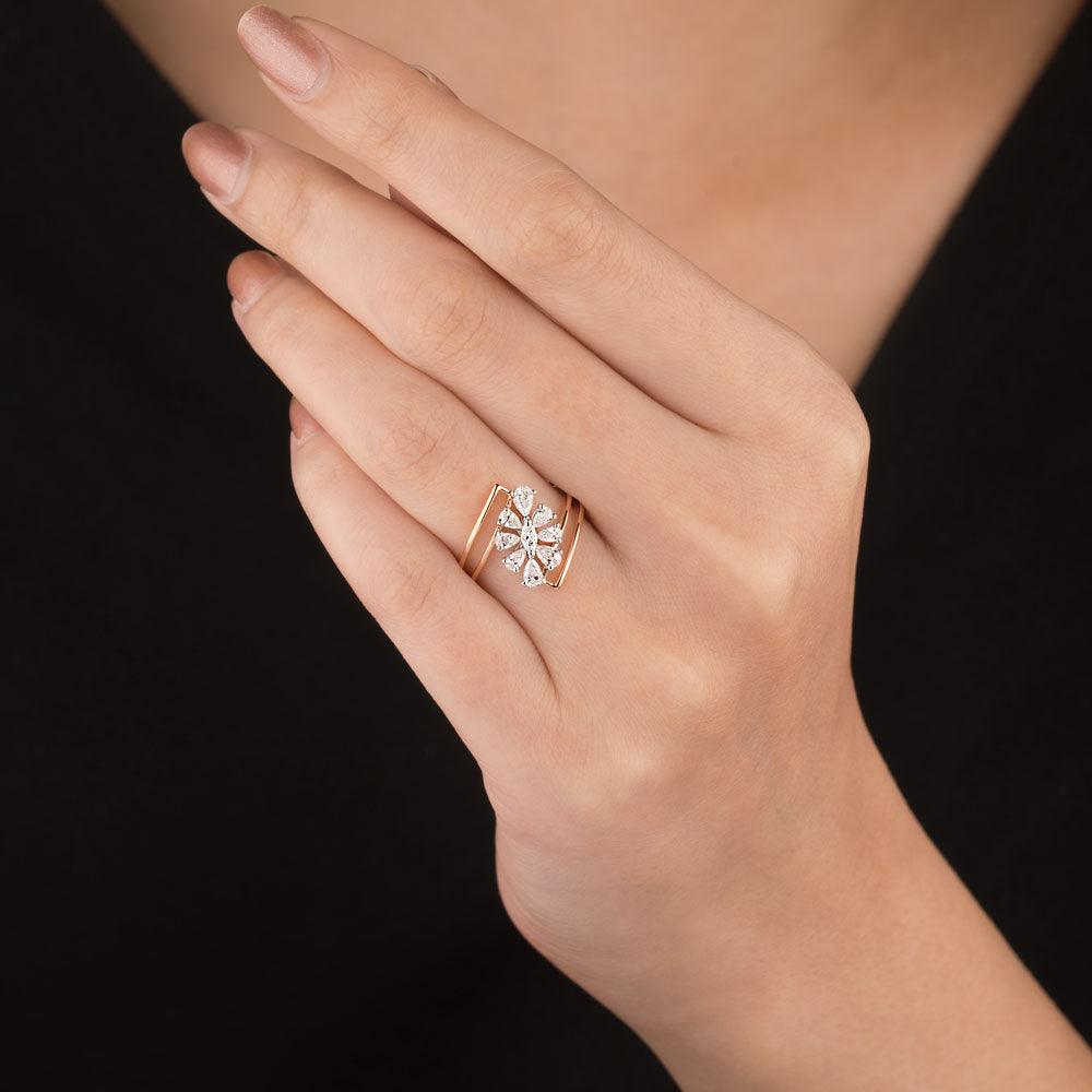18K Two Tone Gold Diamond Ring - 0.513ct VVS-VS-EF