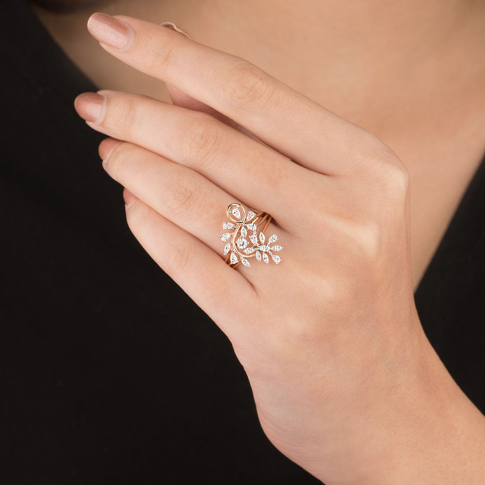 18K Two Tone Gold Diamond Ring - 0.644ct VVS-VS-EF