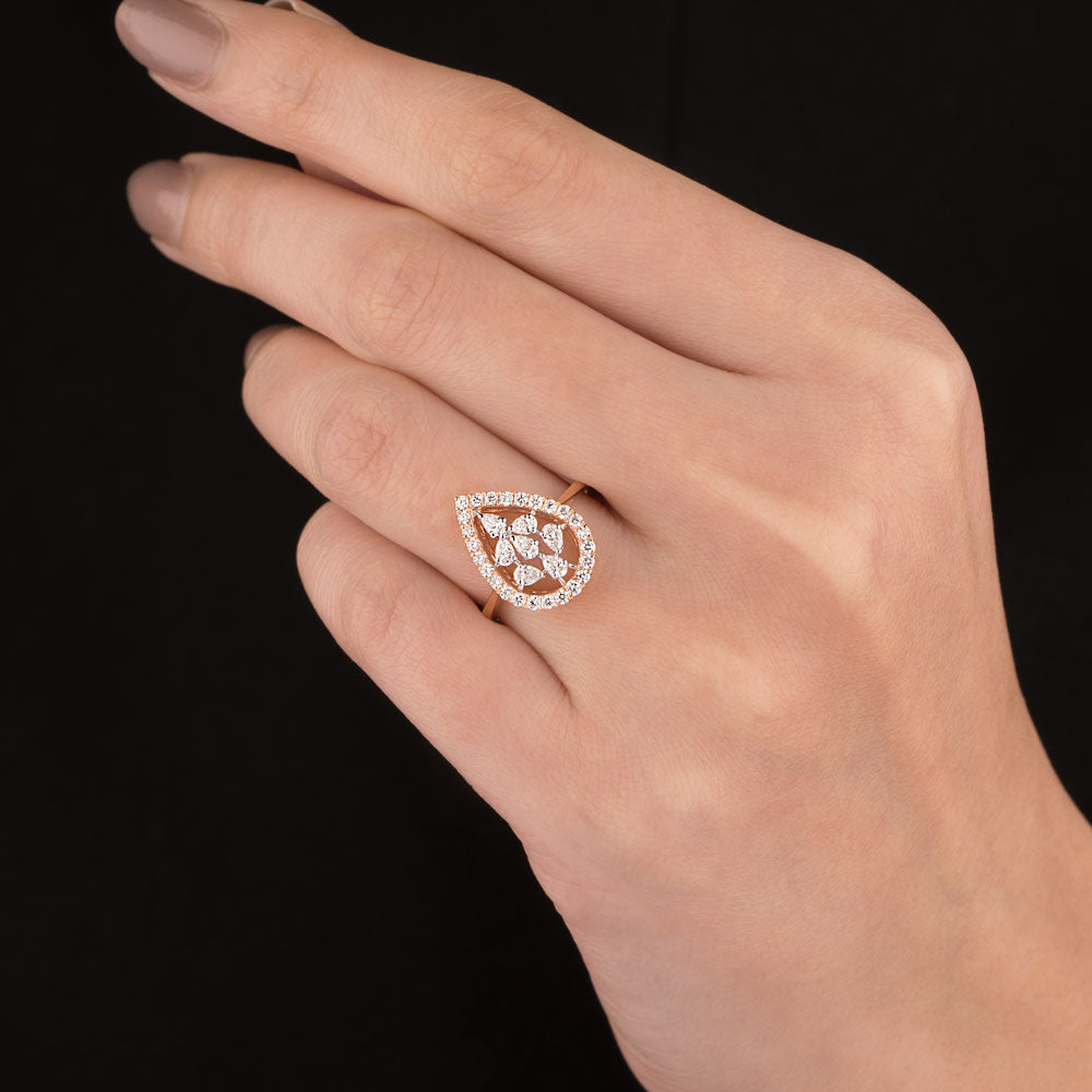 18K Two Tone Gold Diamond Ring - 0.62ct VVS-EF