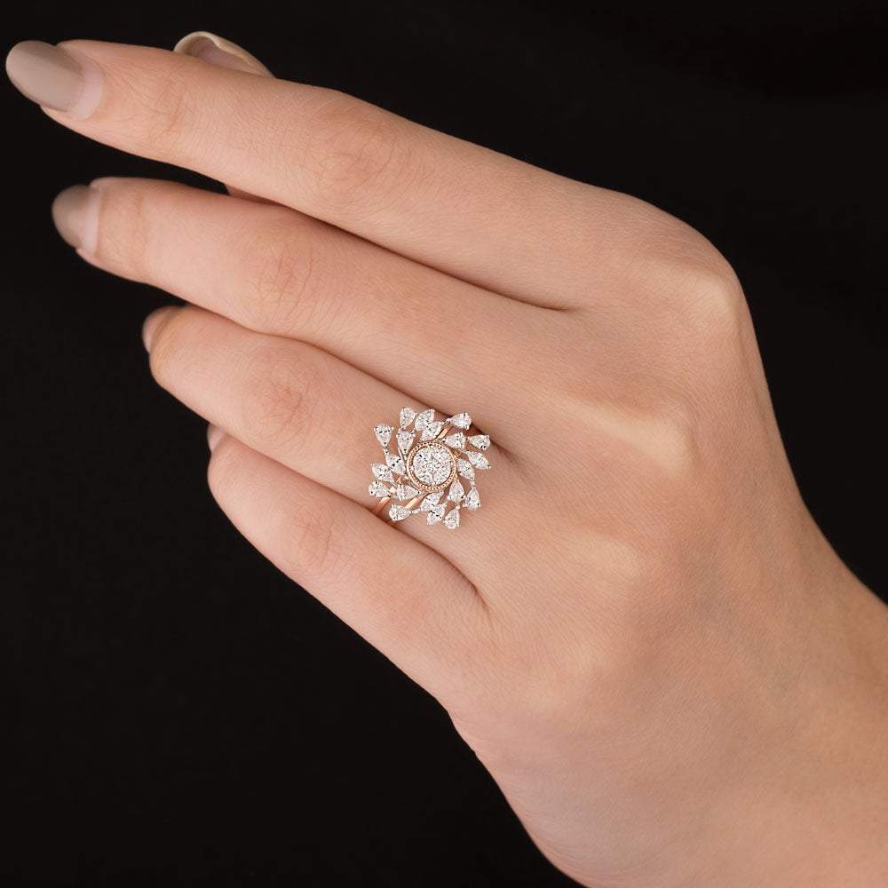 18K Two Tone Gold Diamond Ring - 0.833ct VVS-VS-EF