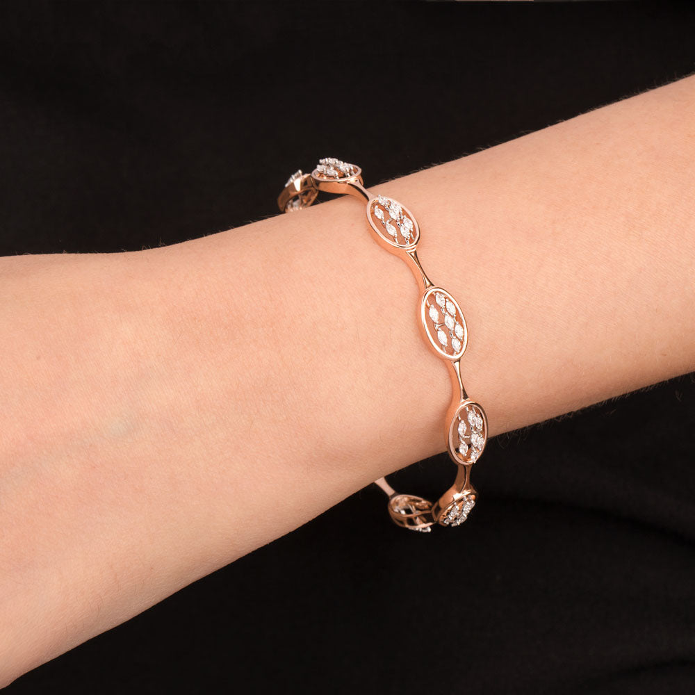 18K Two Tone Gold Diamond Bangle - 1.39ct VVS-EF