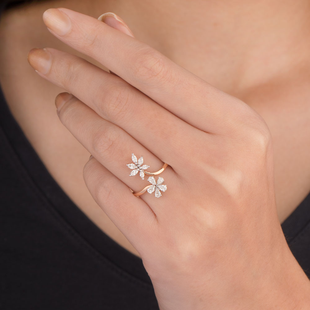 18K Two Tone Gold Diamond Ring - 0.49ct VS-SI-EF