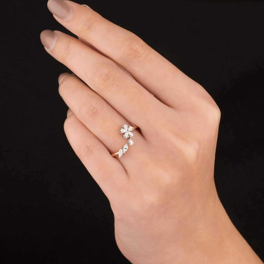 18K Two Tone Gold Diamond Ring - 0.298ct VVS-FG