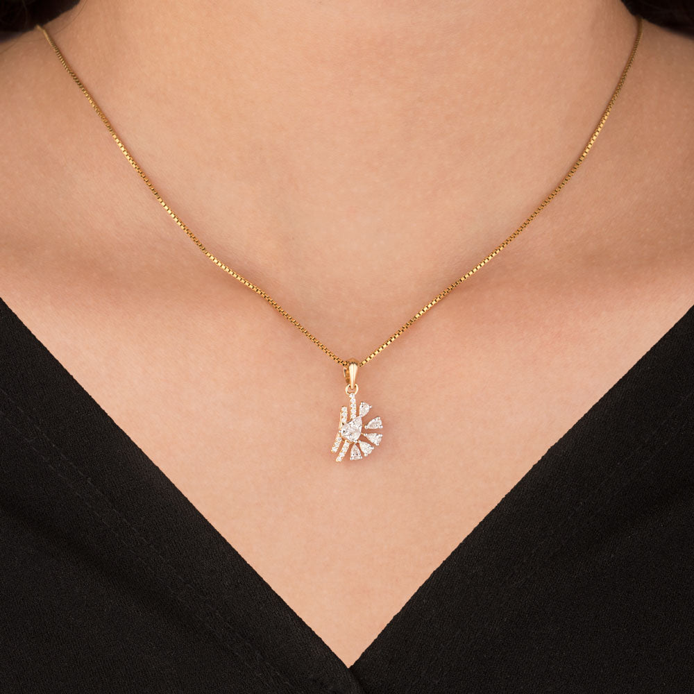 18K Two Tone Gold Diamond Pendant - 0.365ct VVS-EF