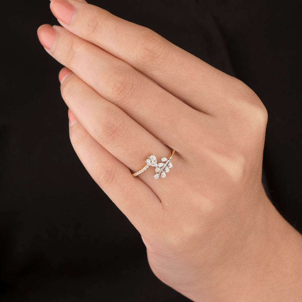 18K Two Tone Gold Diamond Ring - 0.316ct VVS-VS-EF