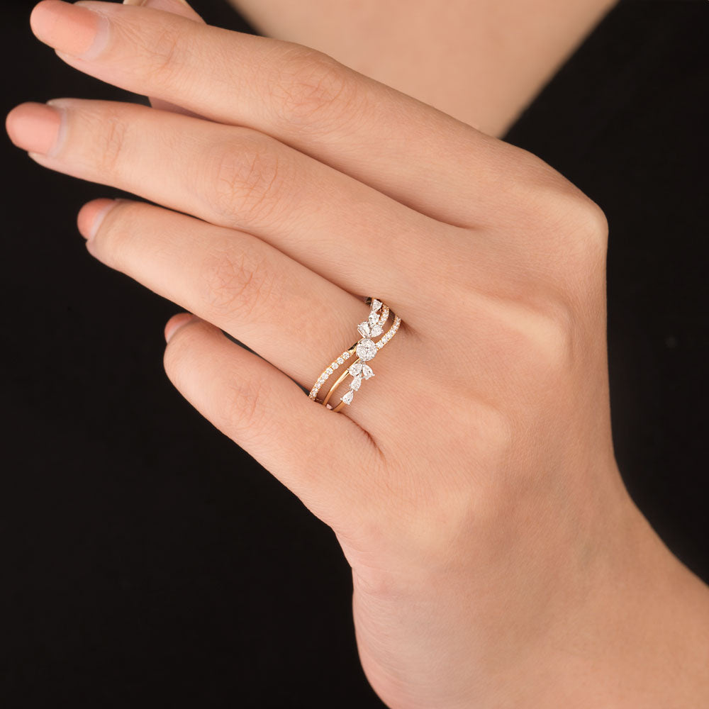 18K Two Tone Gold Diamond Ring - 0.368ct VVS-VS-EF