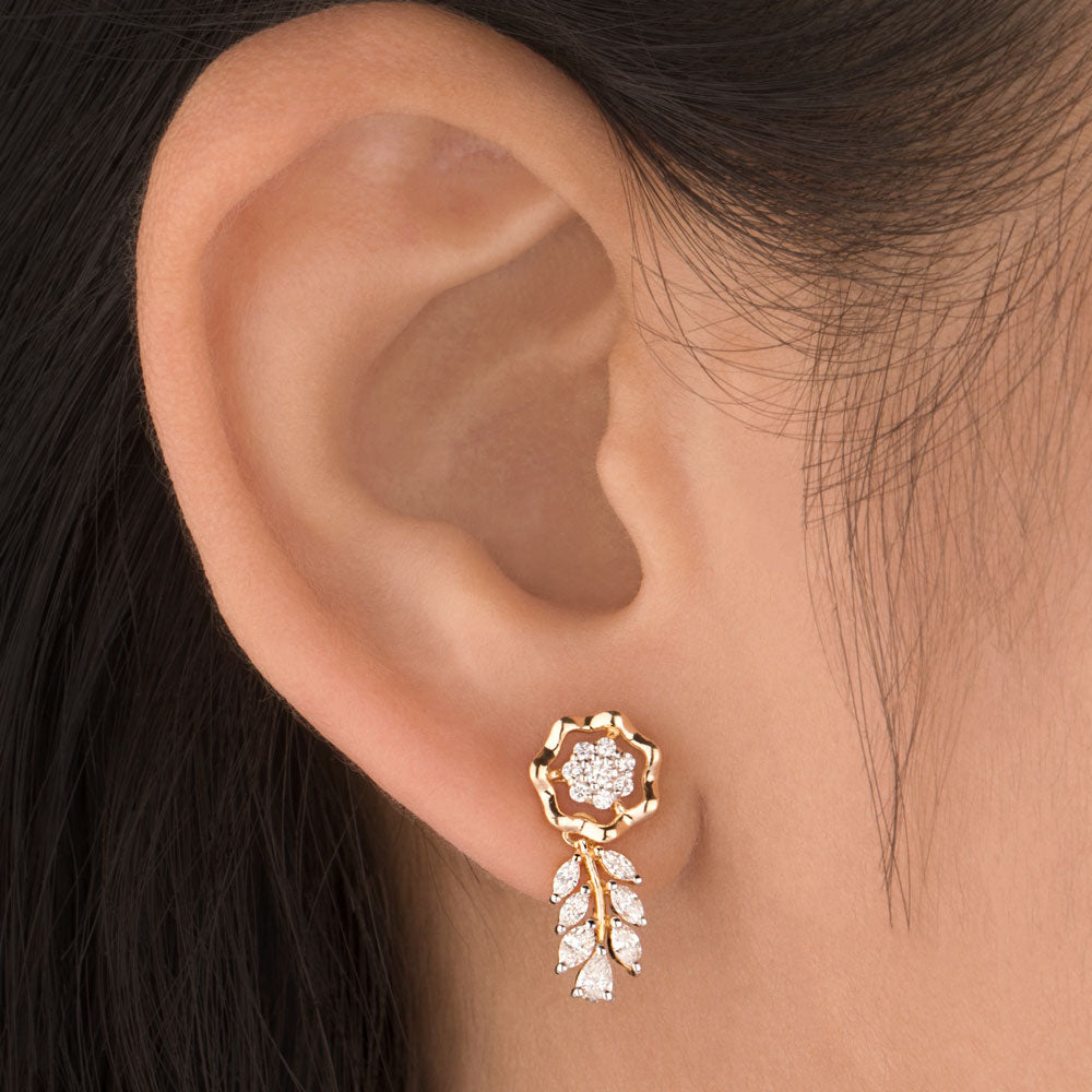 18K Two Tone Gold Diamond Earrings - 0.479ct VVS-VS-EF
