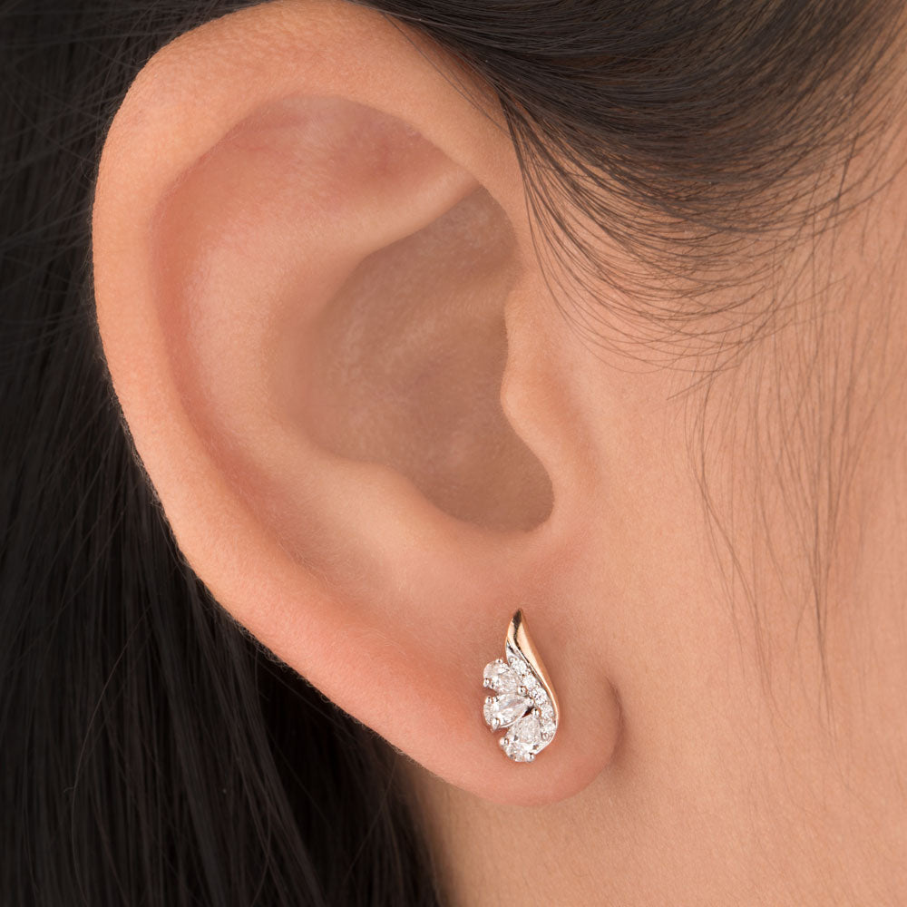 18K Two Tone Gold Diamond Earrings - 0.323ct VVS-EF
