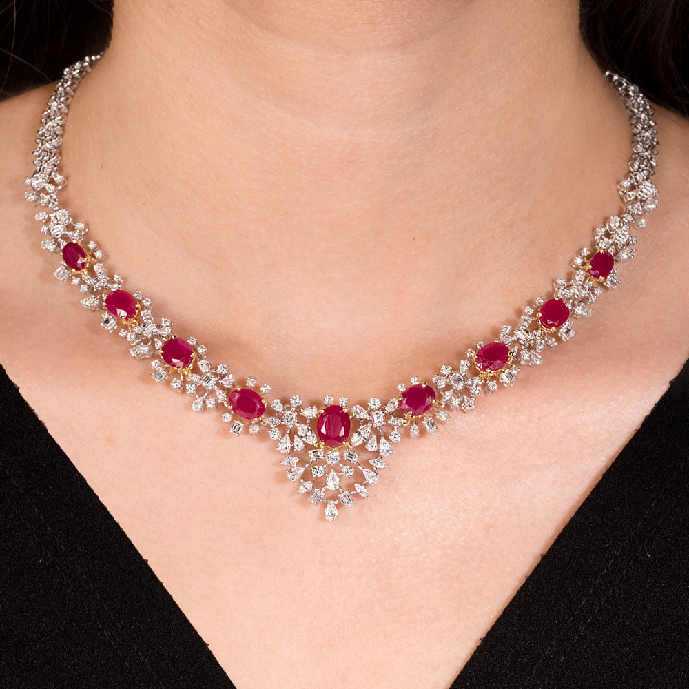 18K Two Tone Gold Diamond Necklace - 6.85ct VS-SI-EF with Colour Stones