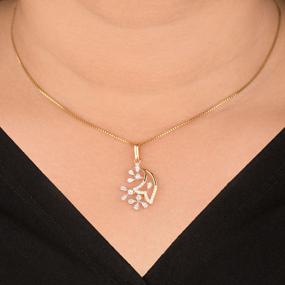 18K Two Tone Gold Diamond Pendant - 0.52ct VVS-EF