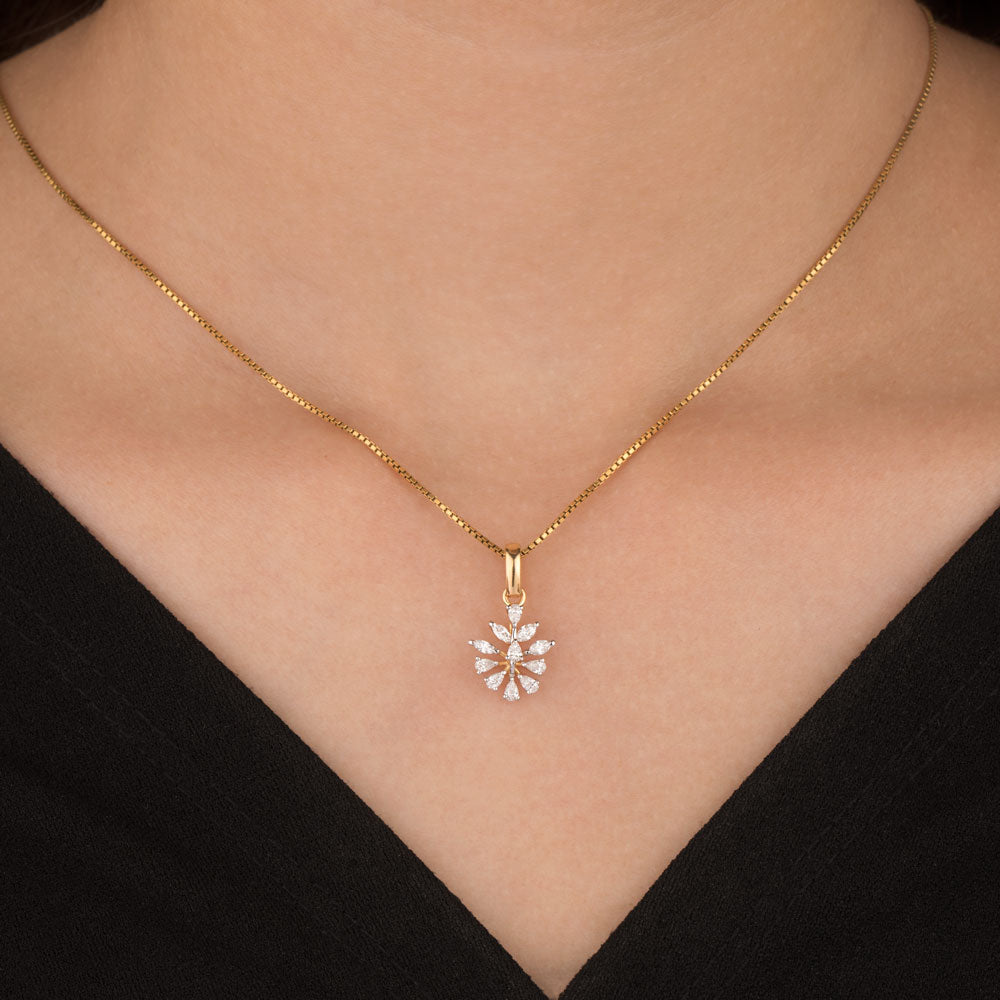 18K Two Tone Gold Diamond Pendant - 0.35ct VVS-EF