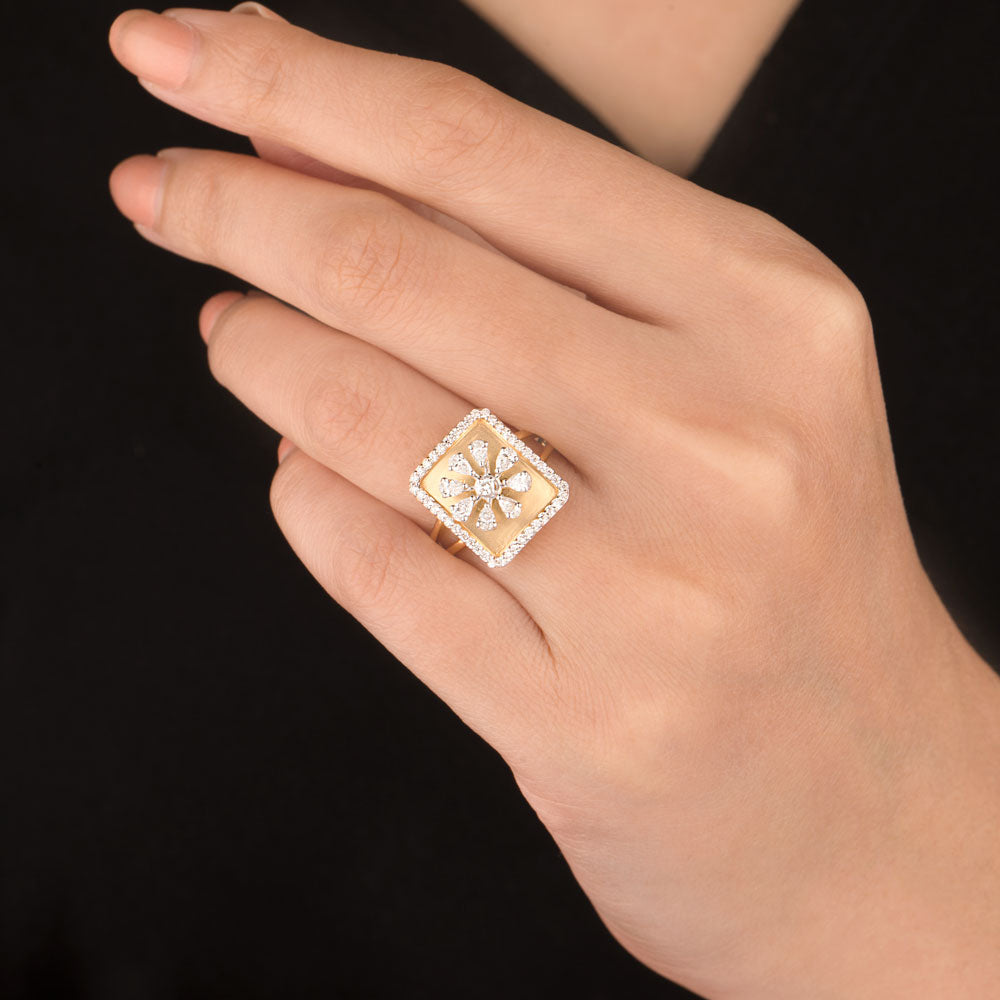 18K Two Tone Gold Diamond Jewellery - 0.62ct VVS-EF