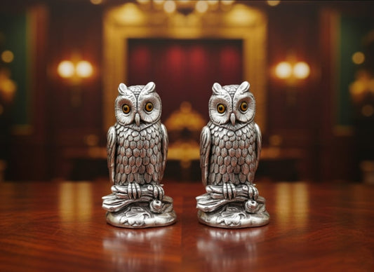 Silver owl