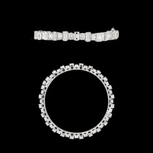 18K White Gold Diamond Bangle - 19.751ct VVS-VS-GH