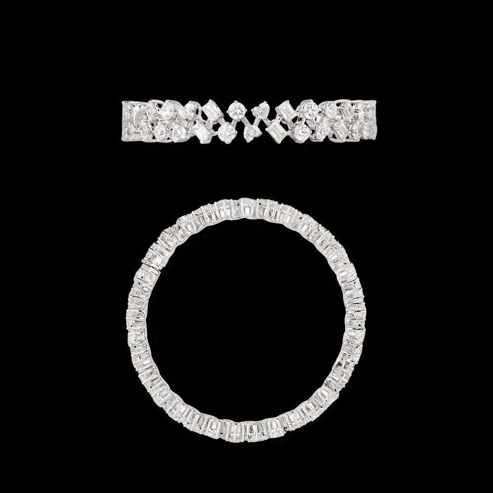 18K White Gold Diamond Bangle - 18.407ct VVS-VS-GH