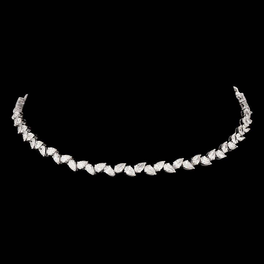 18K White Gold Diamond Necklace - 15.95ct I1-I2-FG