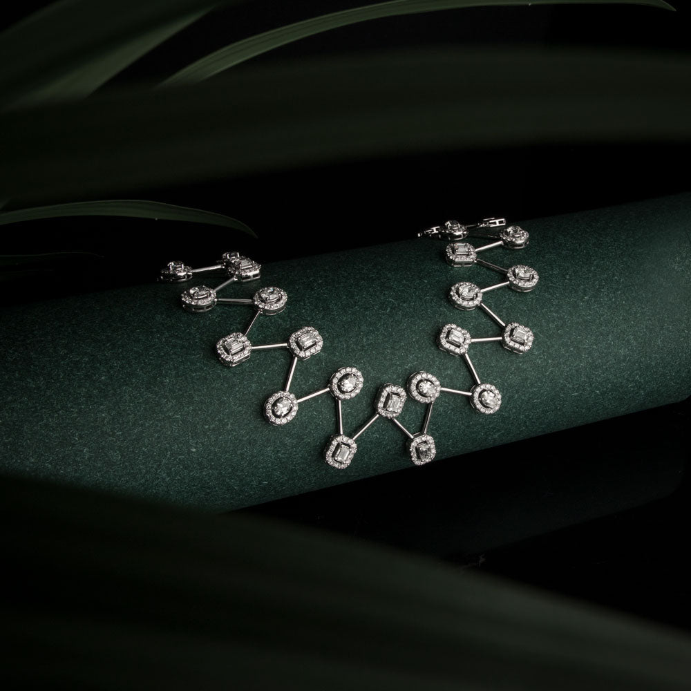 18K White Gold Diamond Necklace - 14.3ct VVS-VS-HI