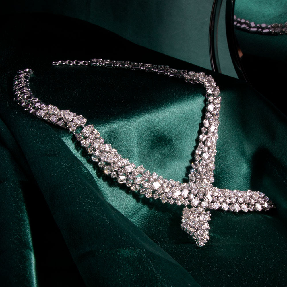 18K White Gold Diamond Necklace - 37.921ct VVS-VS-GH