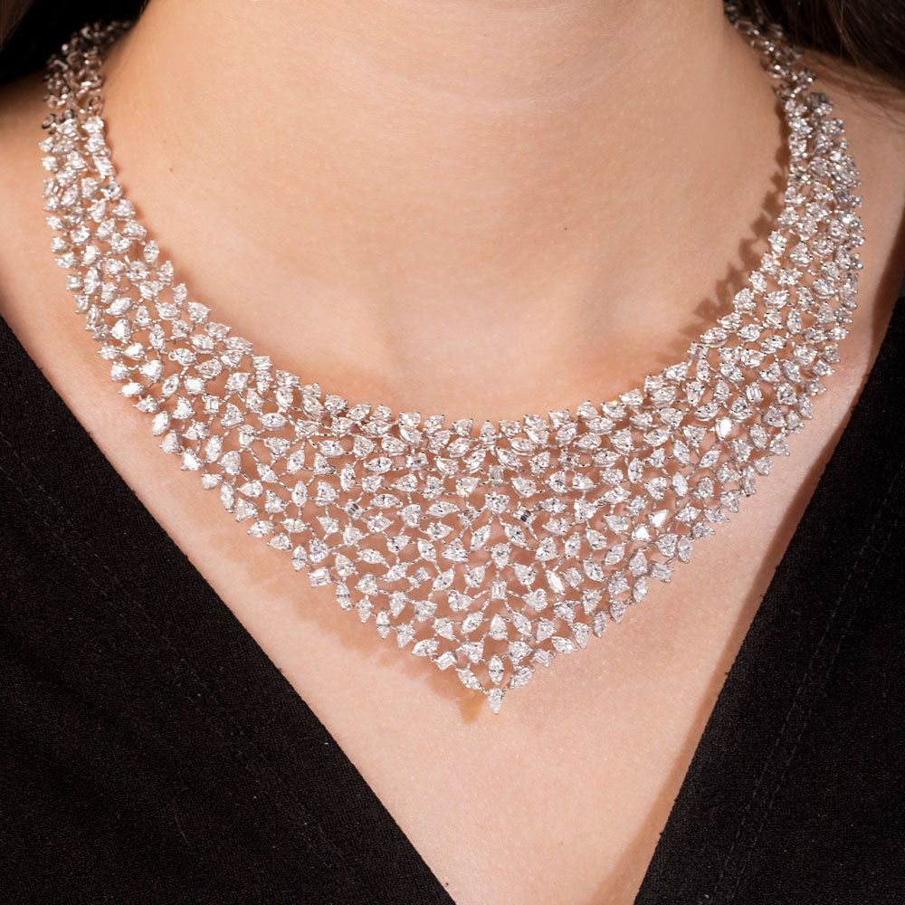 18K White Gold Diamond Necklace - 37.361ct VVS-VS-EF