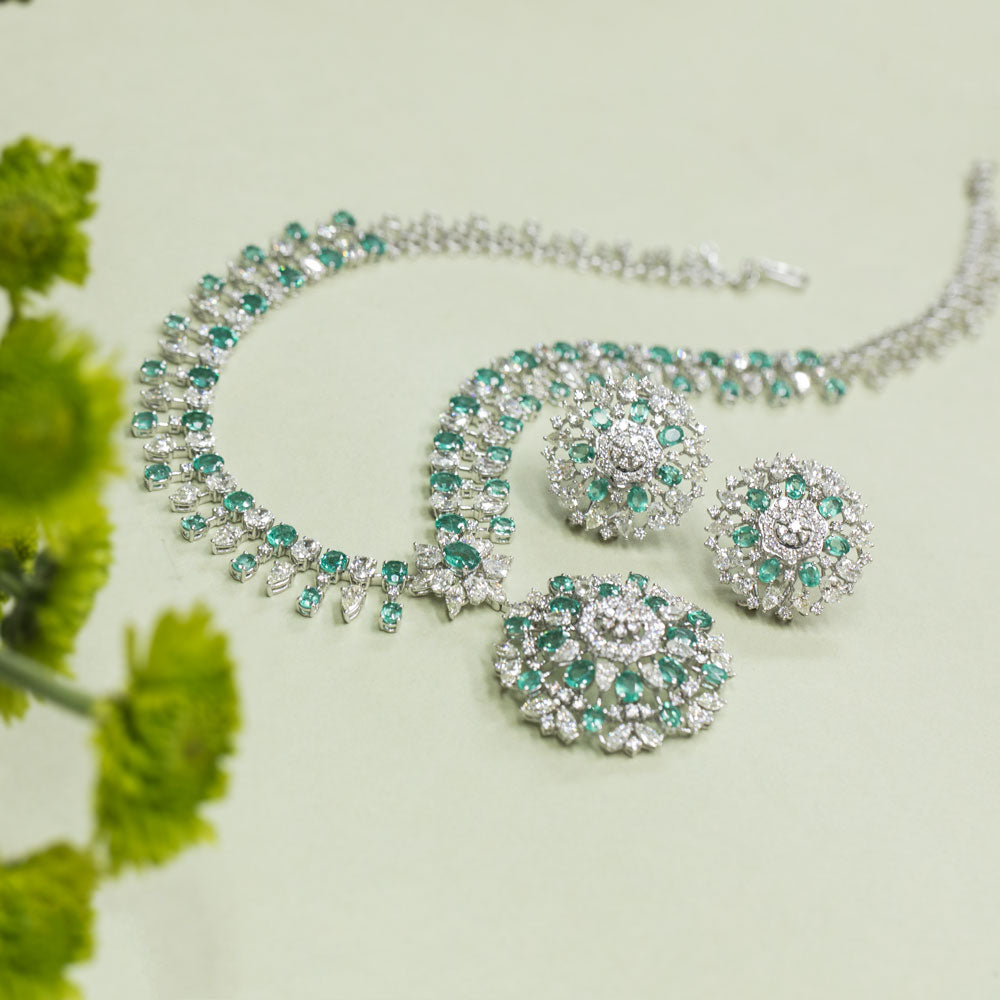 18K White Gold Diamond Necklace - 17.748ct SI-HI with Colour Stones