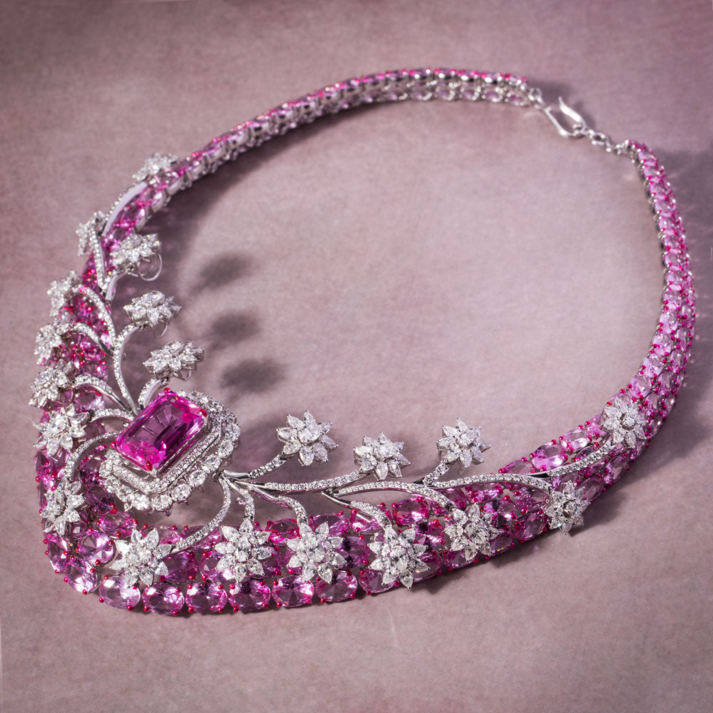 18K White Gold Diamond Necklace - 22.582ct VVS-FG with Colour Stones