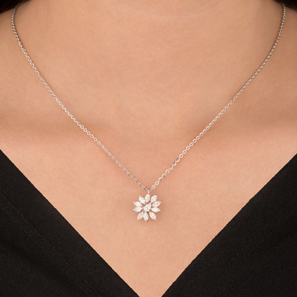 18K White Gold Diamond Pendant - 0.931ct VVS-VS-FG