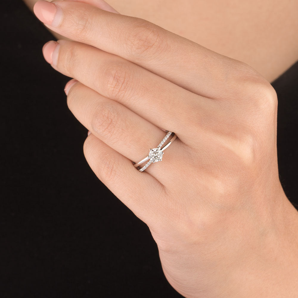 18K White Gold Diamond Ring - 0.542ct VS-SI-GH